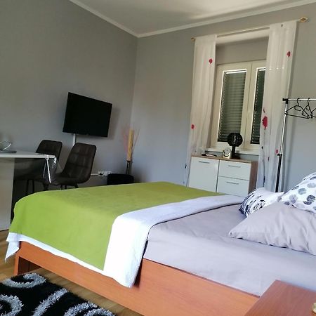 Villa Juni Цриквеница Экстерьер фото